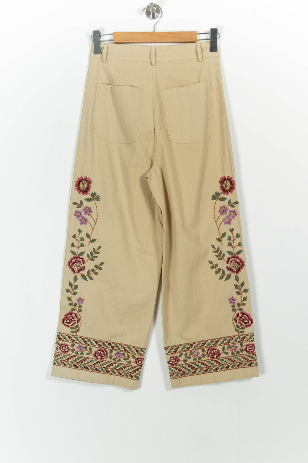 Pantalon Brodé Beige et Rouge - Taille S/36 de la marque Louise Misha | PARAD58800 - Vendu par Paradigme - Image 4