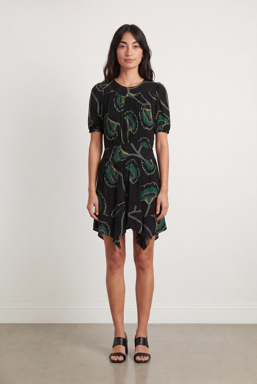 Robe Courte Noire et Verte - Taille XS/34 de la marque ba&sh | PARAD59465 - Vendu par Paradigme - Image 1