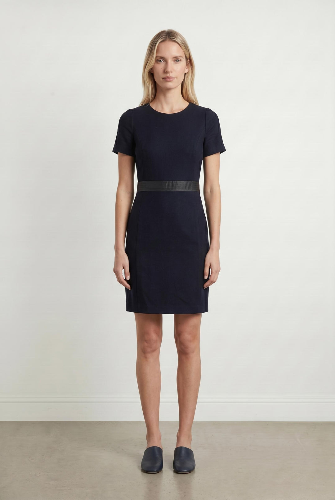 Robe Droite Bleue - Taille M/38 de la marque Claudie Pierlot | PARAD59613 - Vendu par Paradigme - Image 1