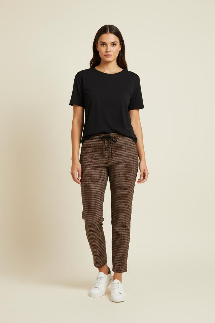 Pantalon Carreaux Marron et Noir - Taille XL/42 de la marque La Fée Maraboutée | PARAD59762 - Vendu par Paradigme - Image 1