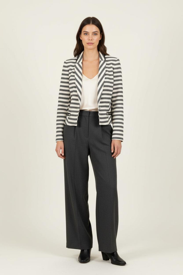 Veste Tailleur Blanche et Noire - Taille S/36 de la marque Maje | PARAD60542 - Vendu par Paradigme - Image 1