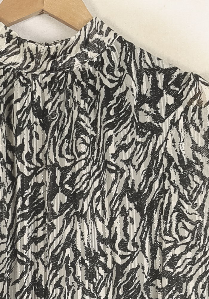 Robe Courte Noire et Blanche - Taille M/38 de la marque IKKS | PARAD60715 - Vendu par Paradigme - Image 3
