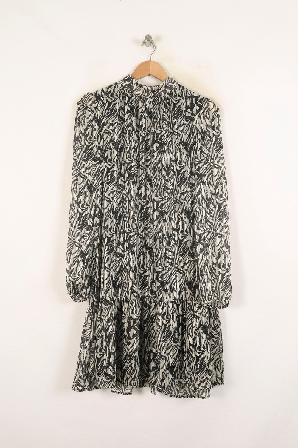 Robe Courte Noire et Blanche - Taille M/38 de la marque IKKS | PARAD60715 - Vendu par Paradigme - Image 2