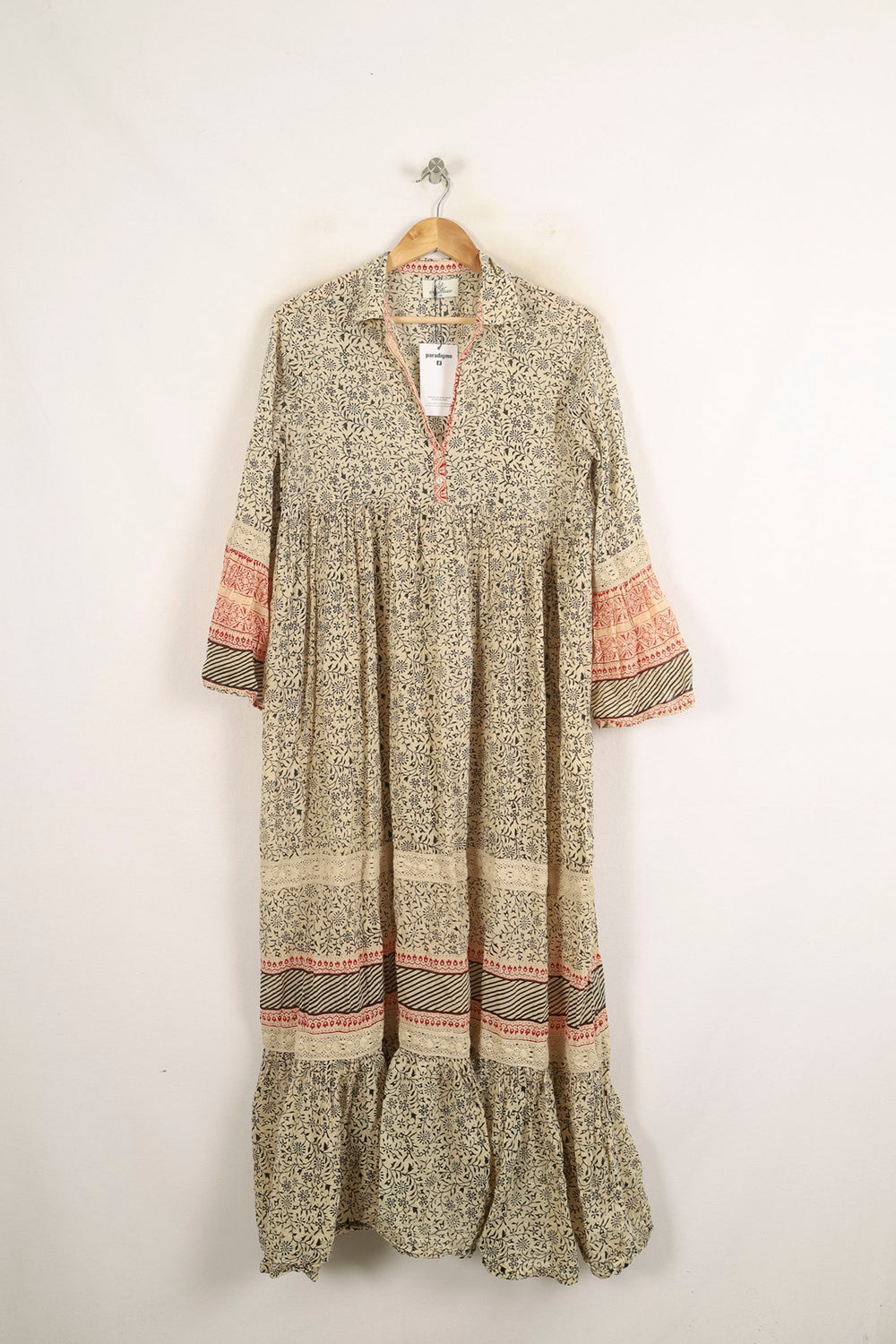 Robe Longue Beige et Rouge - Taille L/40 de la marque Stella Forest | PARAD60905 - Vendu par Paradigme - Image 2