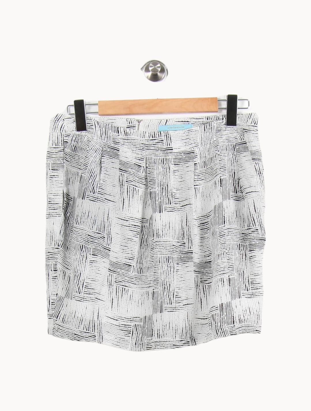 Jupe Blanche et Noire - Taille L/40 de la marque La Fée Maraboutée | PARAD61285 - Vendu par Paradigme - Image 2