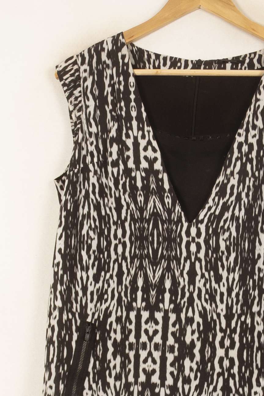 Robe Sans Manches Noire et Blanche - Taille S/36 de la marque IKKS | PARAD61419 - Vendu par Paradigme - Image 3