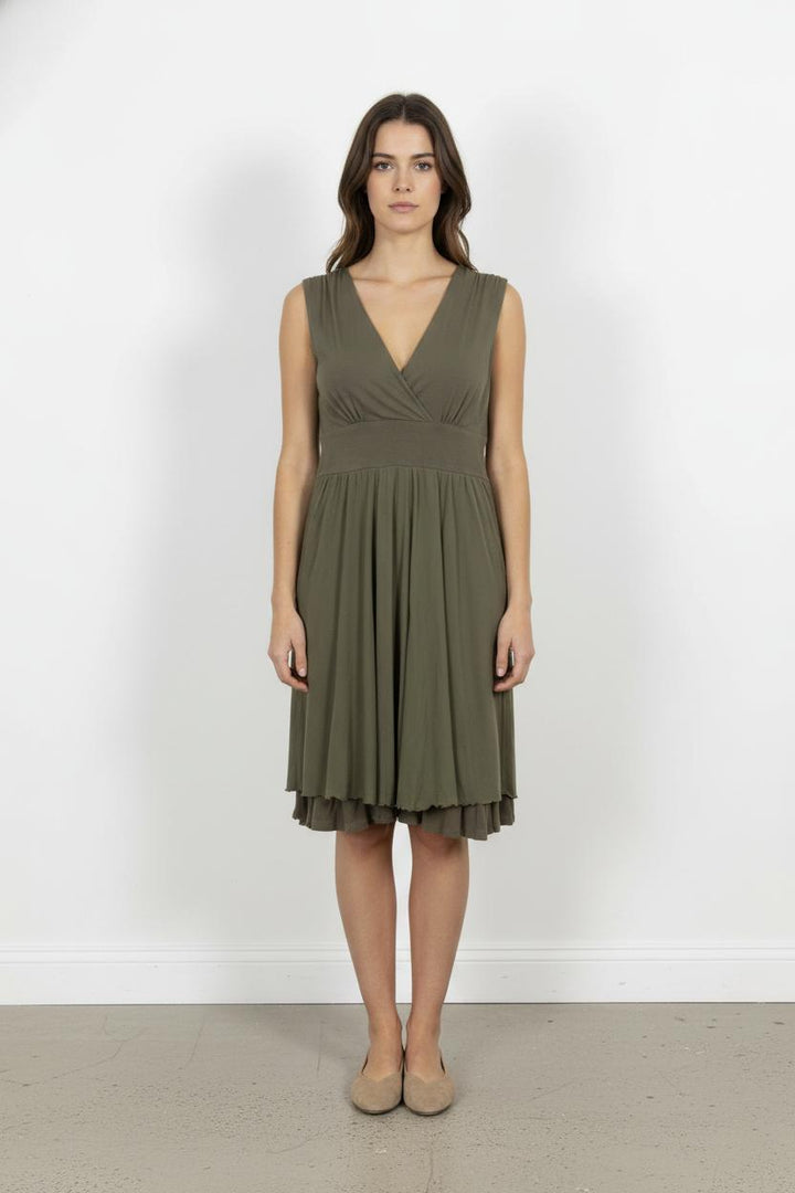 Robe Verte - Taille XXL/44 de la marque La Fée Maraboutée | PARAD61709 - Vendu par Paradigme - Image 1