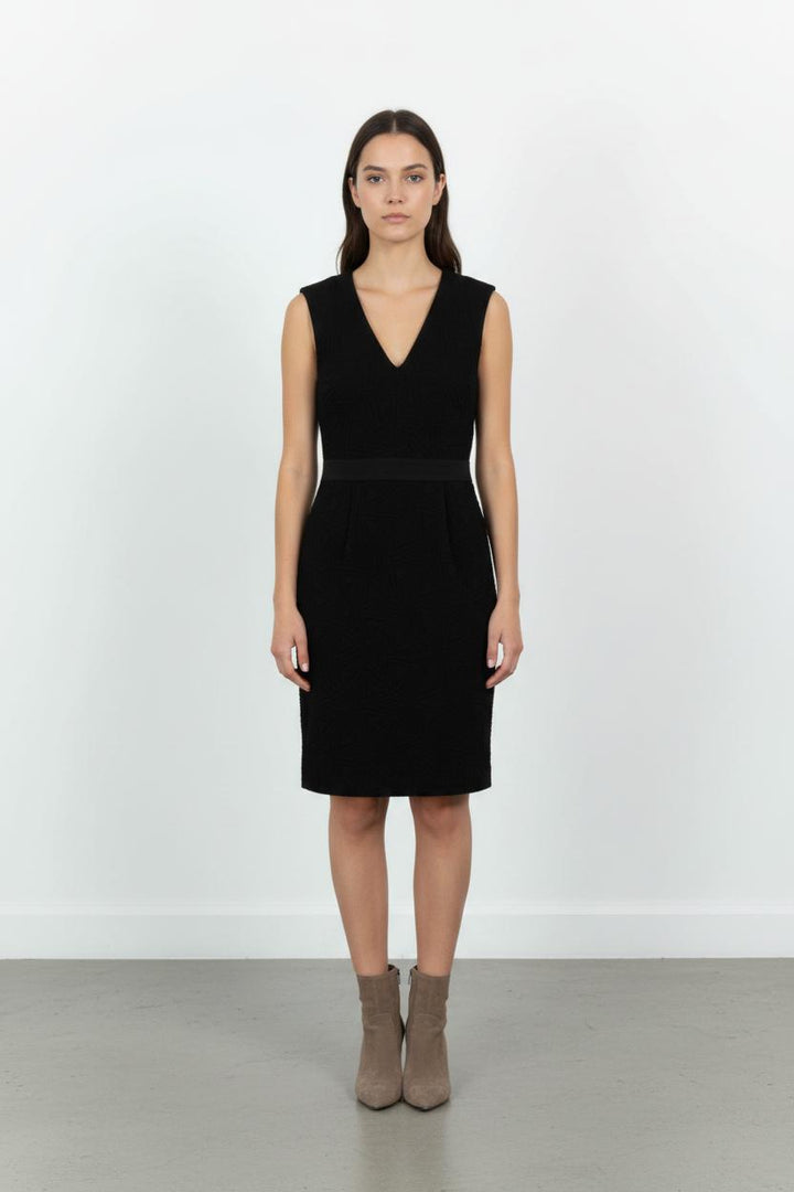 Robe Noire - Taille M/38 de la marque Sandro | PARAD61876 - Vendu par Paradigme - Image 1