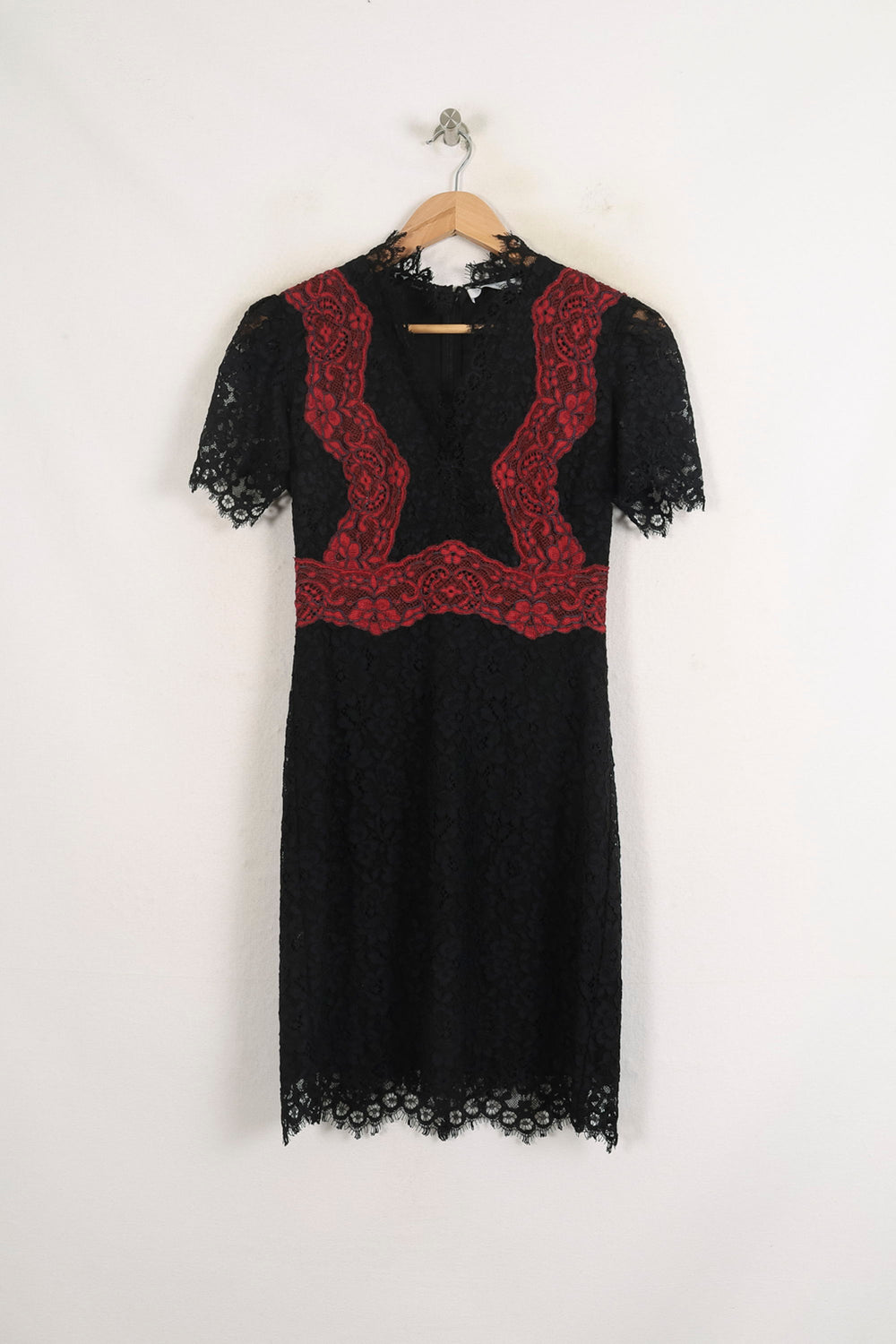 Robe Dentelle Noire et Rouge - Taille S/36 de la marque Sandro | PARAD61941 - Vendu par Paradigme - Image 2