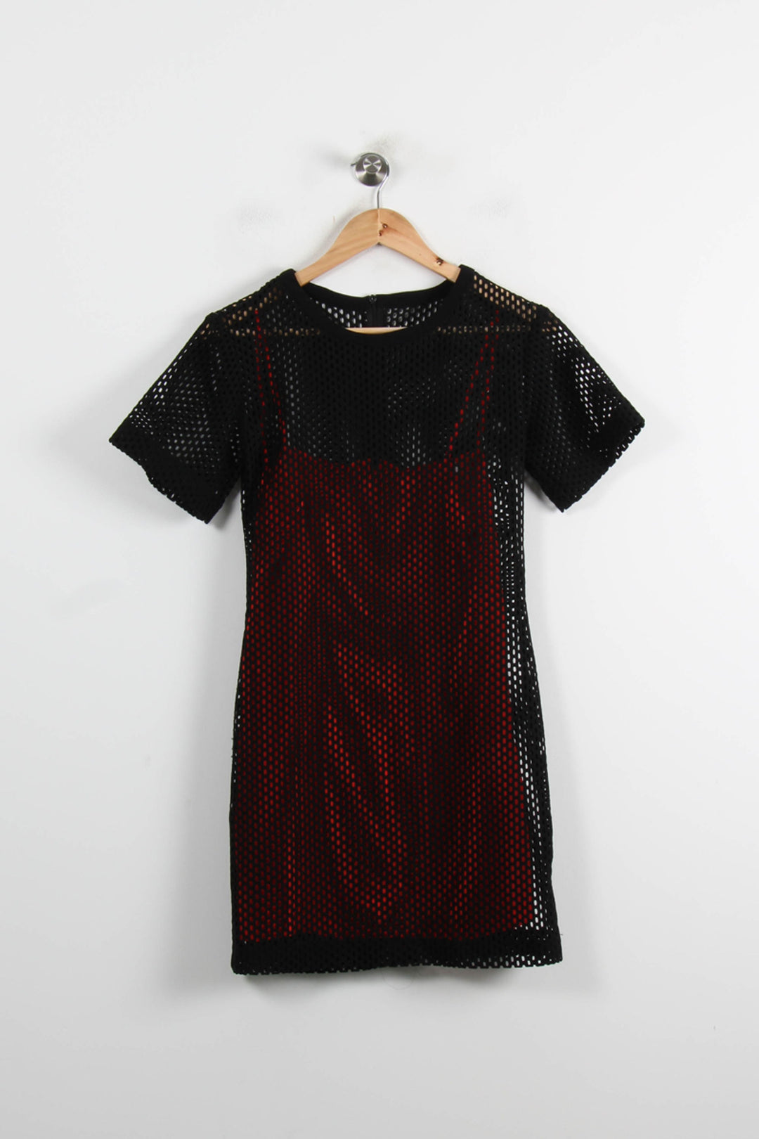Robe Courte Noire et Rouge - Taille S/36 de la marque Sandro | PARAD62037 - Vendu par Paradigme - Image 2