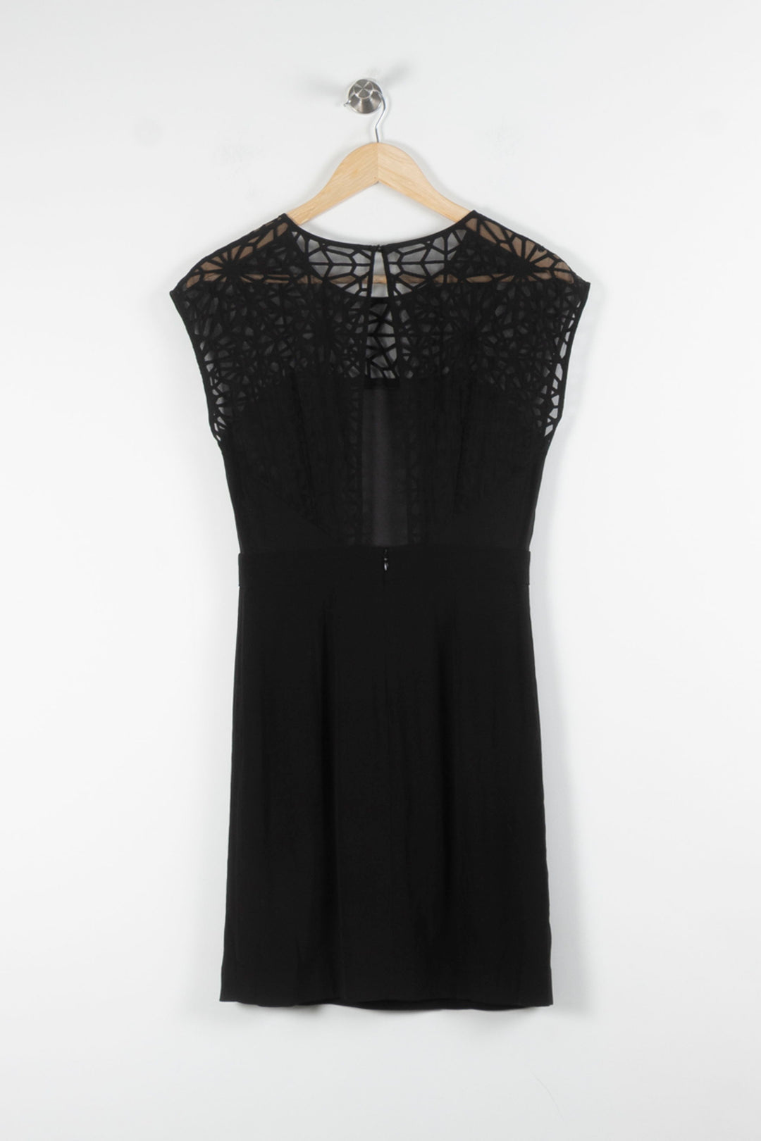 Robe Courte Noire - Taille M/38 de la marque Sandro | PARAD62384 - Vendu par Paradigme - Image 4