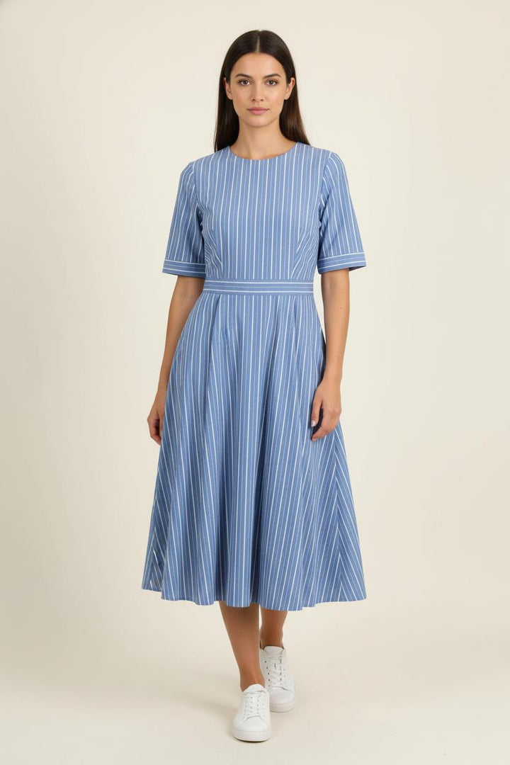 Robe Courte Bleu à Rayures Blanches - Taille M/38 de la marque Caroll | PARAD62434 - Vendu par Paradigme - Image 1