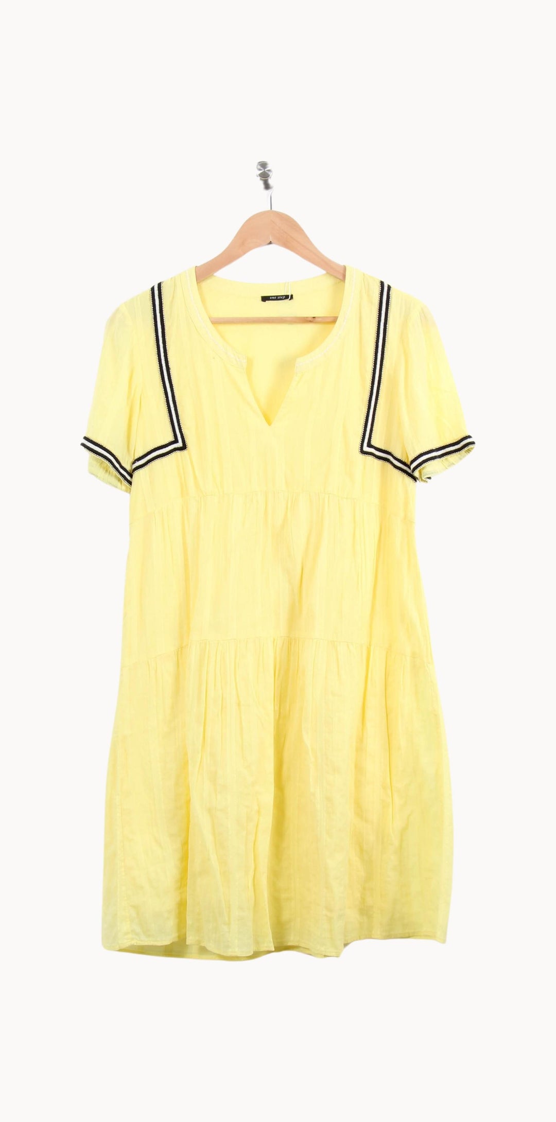 Robe Courte Jaune - Taille M/38 de la marque One Step | PARAD62702 - Vendu par Paradigme - Image 2
