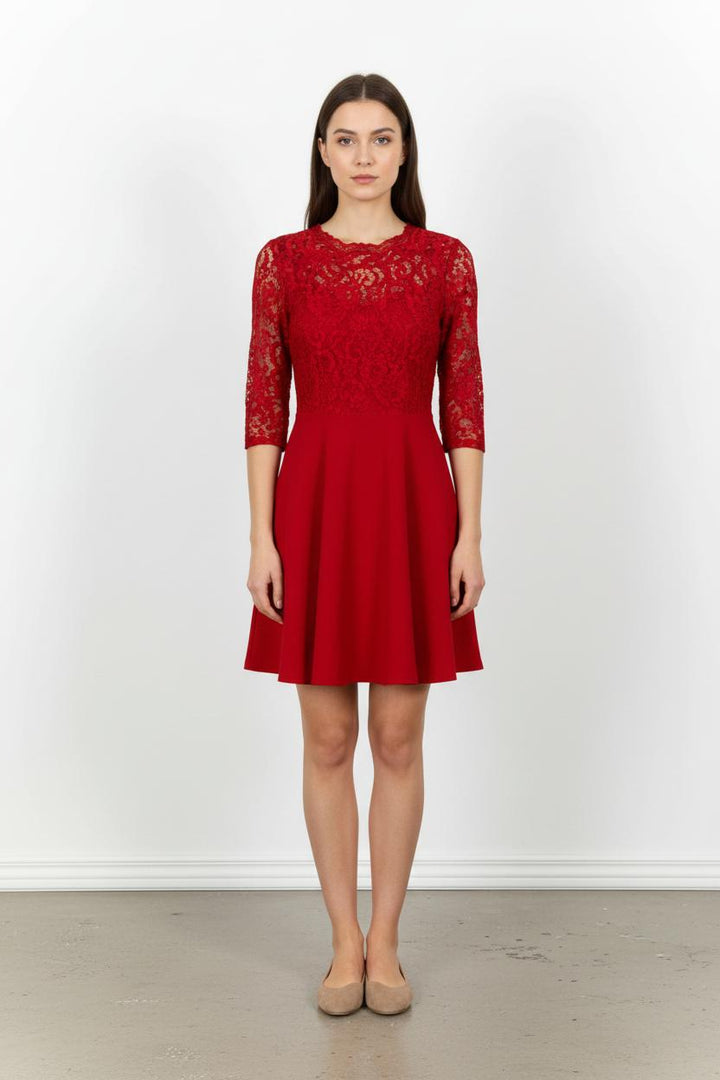 Robe En Dentelle Rouge - Taille S/36 de la marque Claudie Pierlot | PARAD63236 - Vendu par Paradigme - Image 1