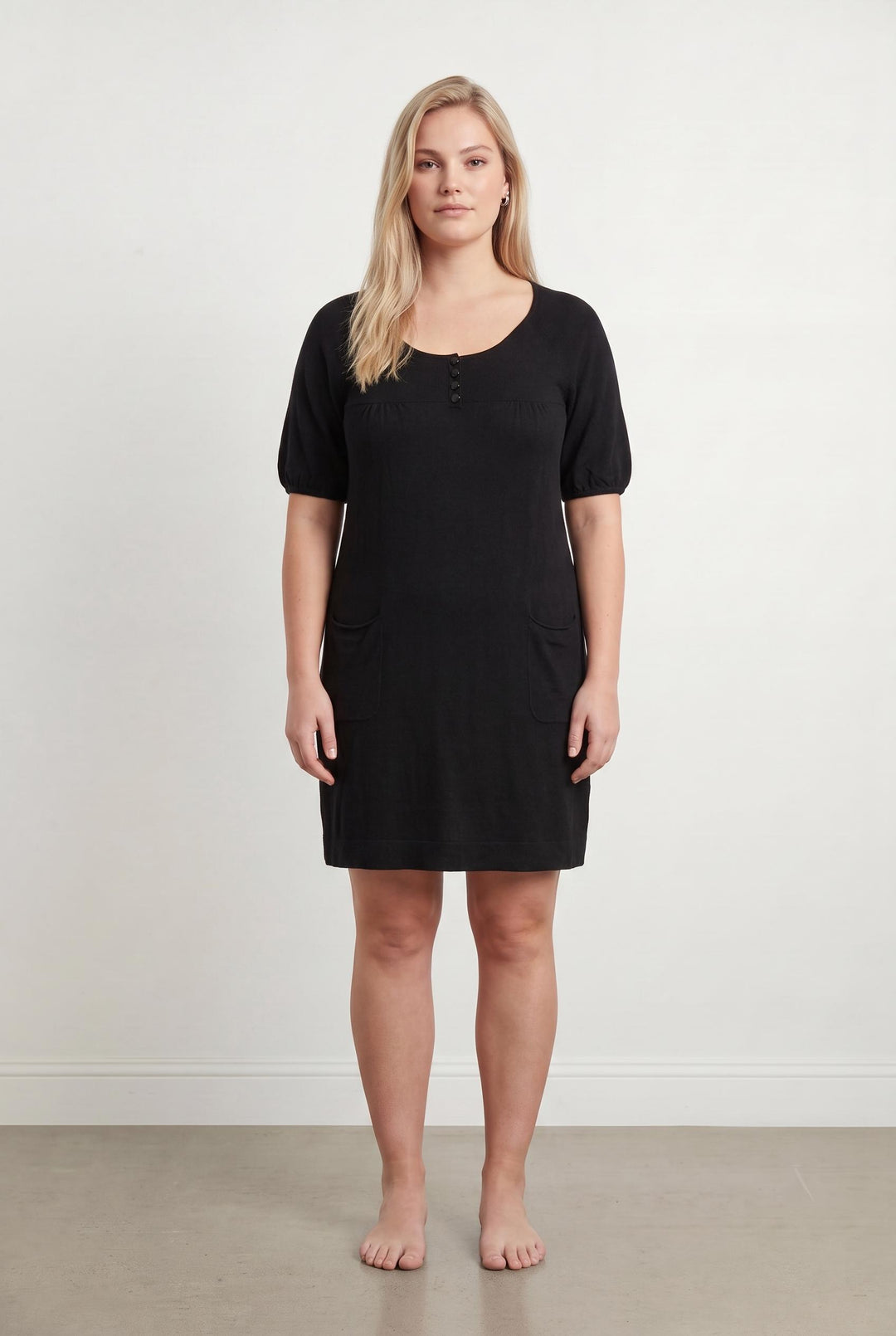 Robe Courte Noire - Taille XL/42 de la marque Maje | PARAD63343 - Vendu par Paradigme - Image 1
