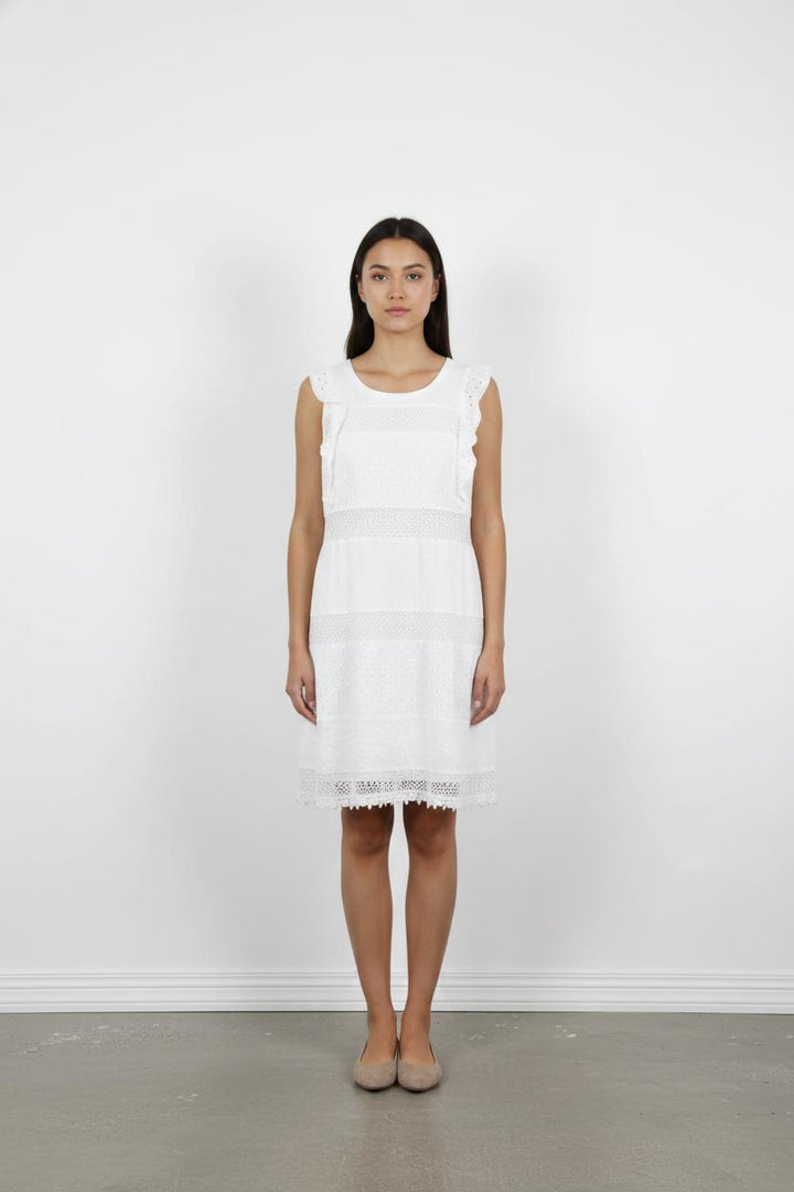 Robe Brodée Blanche - Taille XL/42