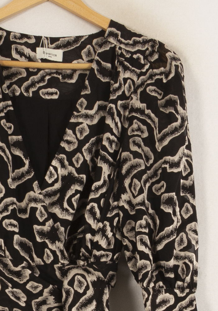 Robe Portefeuille Noire et Beige - Taille S/36 de la marque Bérénice | PARAD63738 - Vendu par Paradigme - Image 3