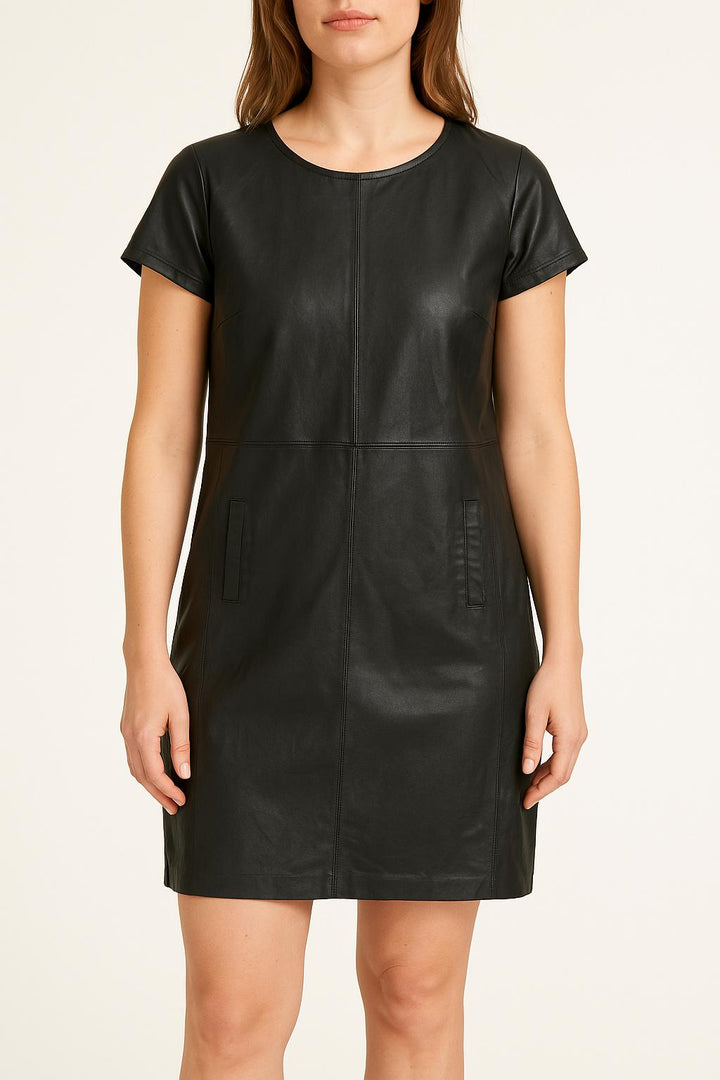 Robe Noire - Taille M/38 de la marque La Fée Maraboutée | PARAD64362 - Vendu par Paradigme - Image 1