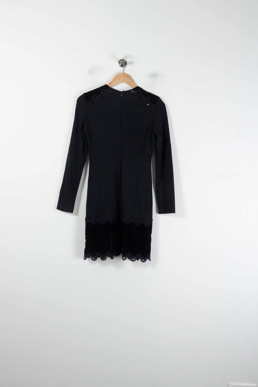 Robe Midi Noire - Taille S/36 de la marque Sandro | PARAD64504 - Vendu par Paradigme - Image 4