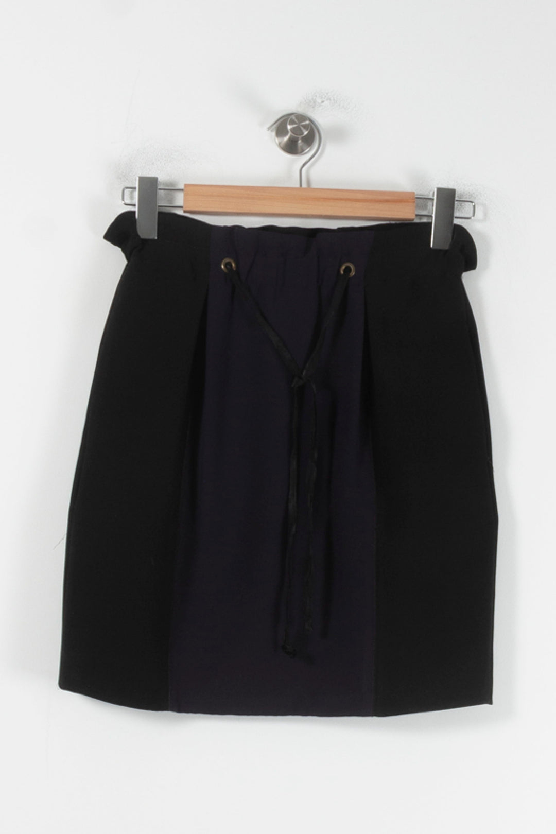 Jupe Courte Noire - Taille S/36 de la marque Sandro | PARAD64612 - Vendu par Paradigme - Image 2