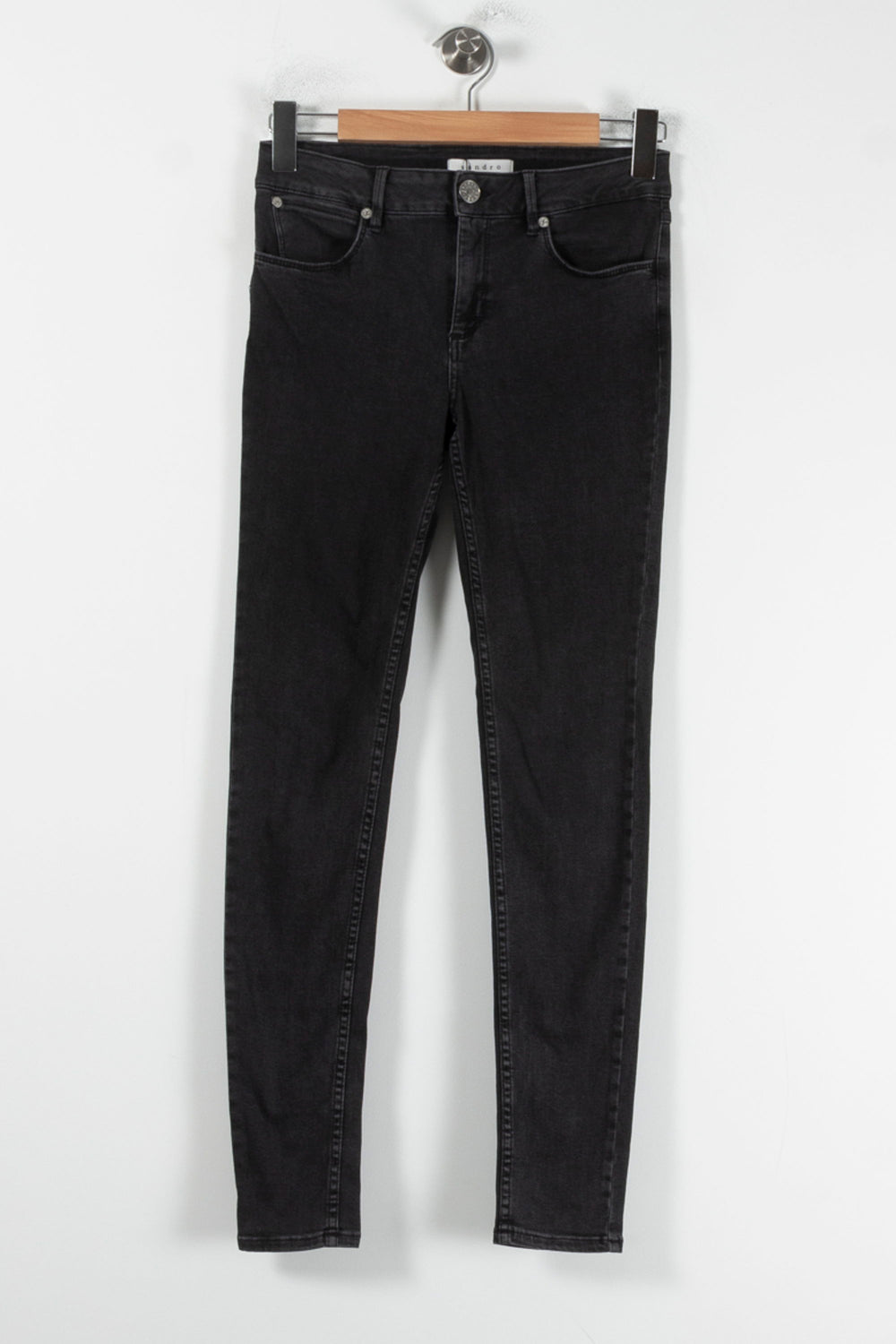 Jean Skinny Noir - Taille S/36 de la marque Sandro | PARAD64639 - Vendu par Paradigme - Image 2
