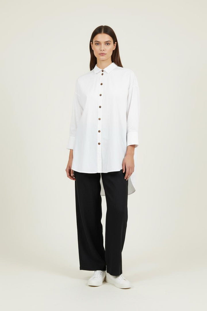 Chemisier Blanc - Taille XL/42 de la marque La Fée Maraboutée | PARAD64756 - Vendu par Paradigme - Image 1