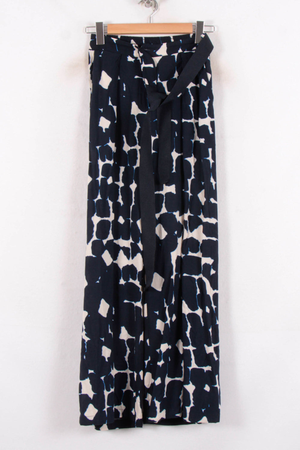 Pantalon Large Bleu et Blanc - Taille S/36 de la marque La Fée Maraboutée | PARAD64783 - Vendu par Paradigme - Image 2