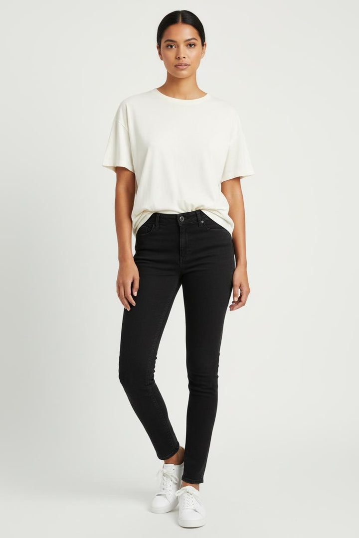 Jean Slim Noir - Taille S/36 de la marque Sandro | PARAD64860 - Vendu par Paradigme - Image 1