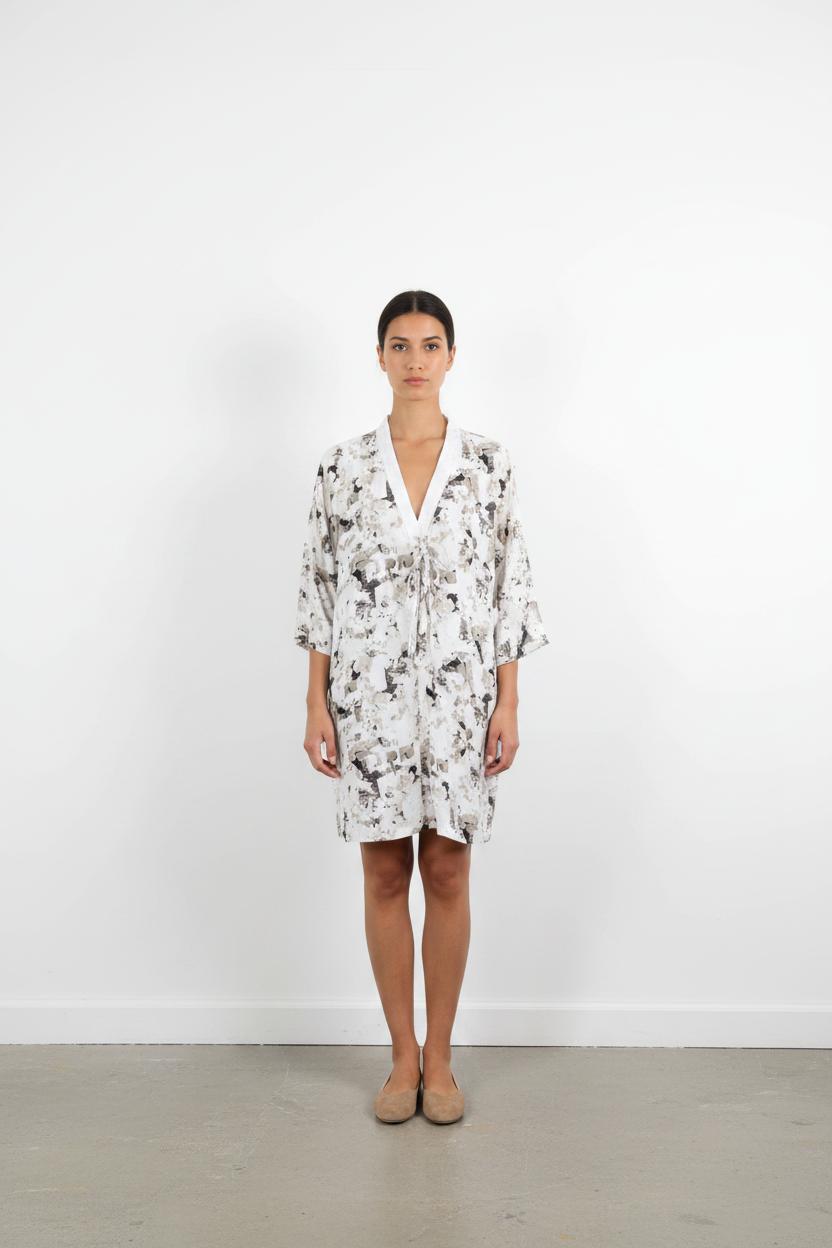 Robe Courte Blanche et Noire - Taille M/38
