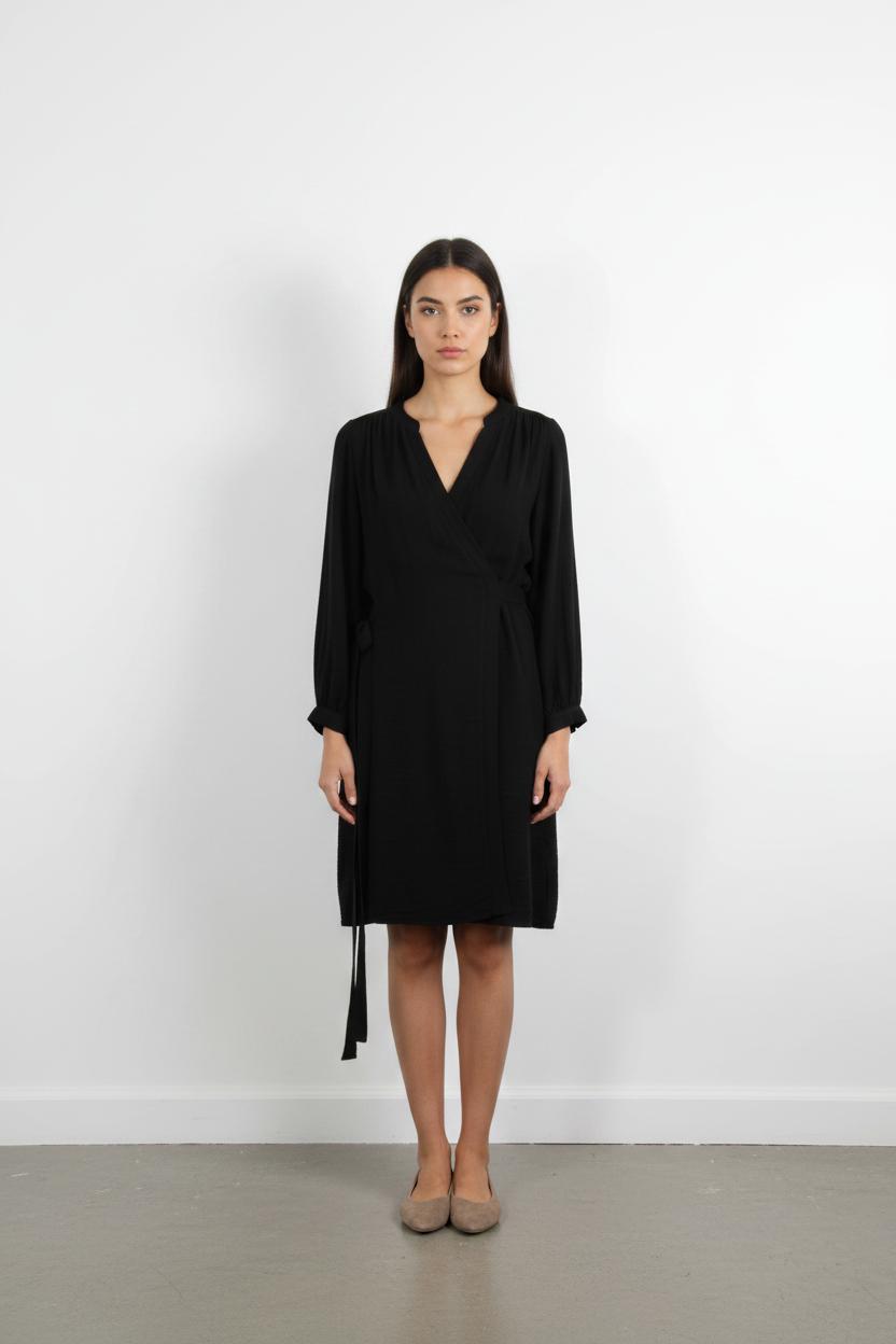 Robe Noire - Taille XL/42