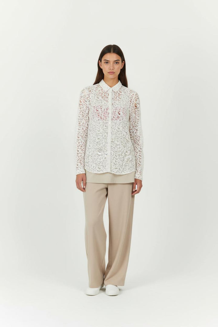 Chemise en Dentelle Blanche - Taille S/36 de la marque Claudie Pierlot | PARAD65421 - Vendu par Paradigme - Image 1