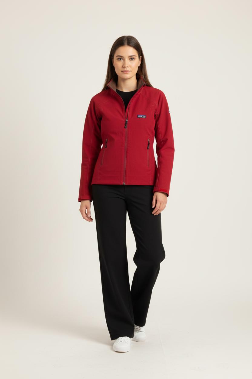 Veste Softshell Rouge - Taille S/36 de la marque Patagonia | PARAD65449 - Vendu par Paradigme - Image 1