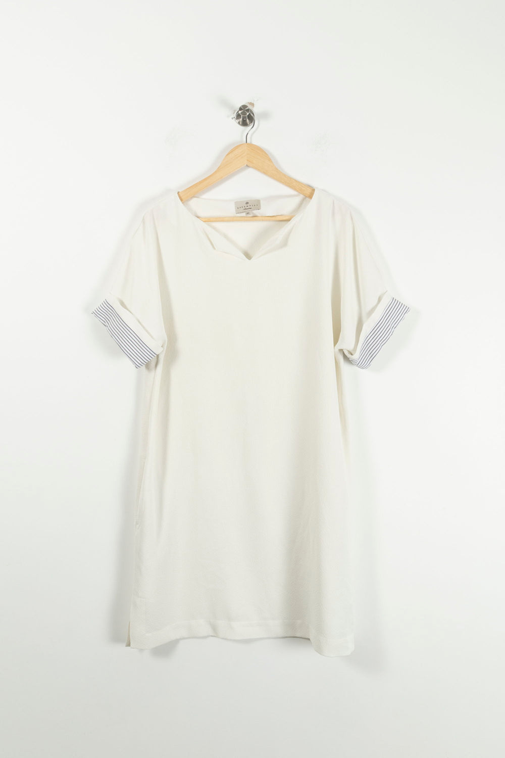 Robe Tunique Blanche - Taille L/40 de la marque Essentiel Antwerp | PARAD65510 - Vendu par Paradigme - Image 2