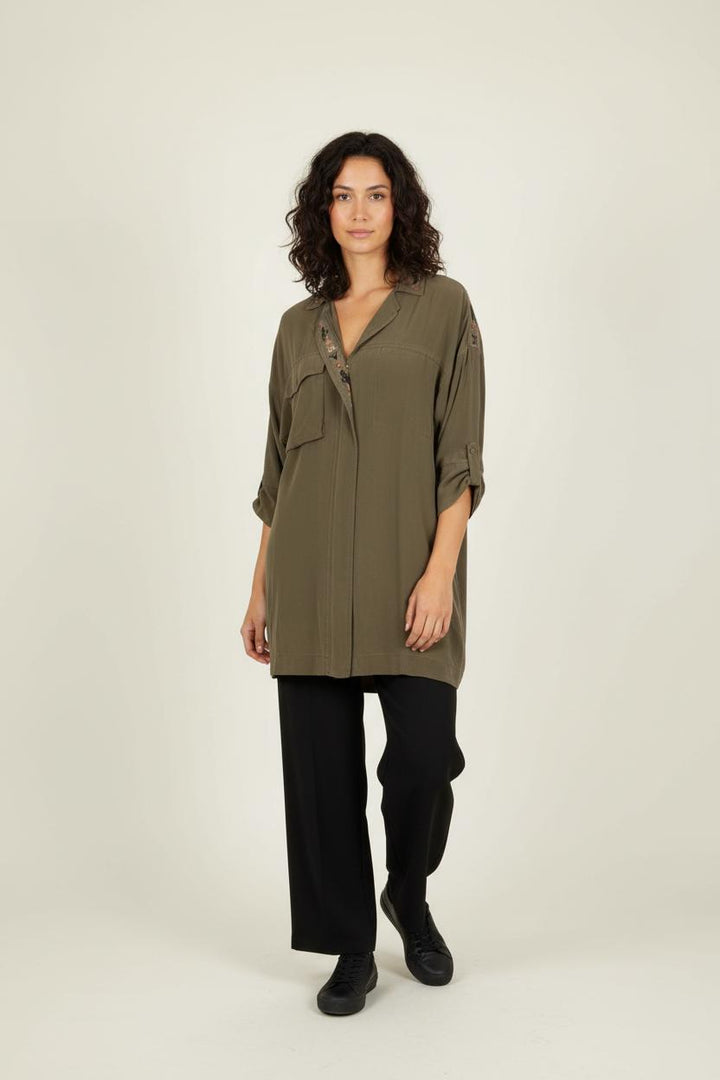 Robe Chemise Verte - Taille L/40 de la marque All Saints | PARAD65537 - Vendu par Paradigme - Image 1