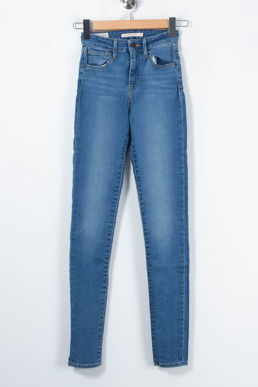 Jean Skinny Bleu - Taille XS/34 de la marque Levi's | PARAD65538 - Vendu par Paradigme - Image 2