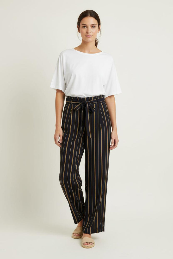Pantalon Noir et Jaune - Taille XL/42 de la marque La Fée Maraboutée | PARAD65877 - Vendu par Paradigme - Image 1