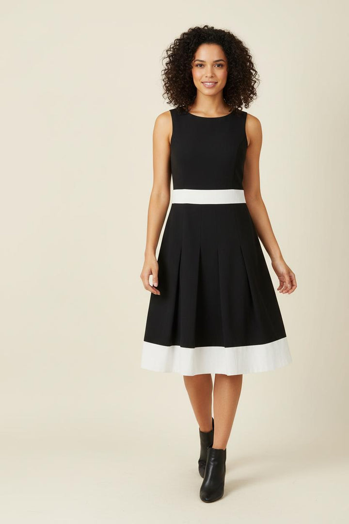 Robe Midi Noire et Blanche - Taille M/38 de la marque Maison 123 | PARAD66047 - Vendu par Paradigme - Image 1