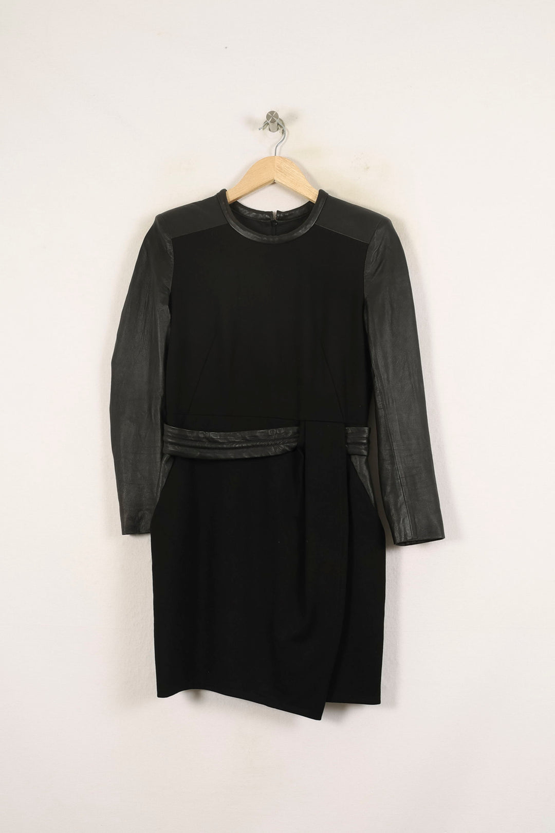 Robe Midi Noire - Taille M/38 de la marque The Kooples | PARAD66077 - Vendu par Paradigme - Image 2