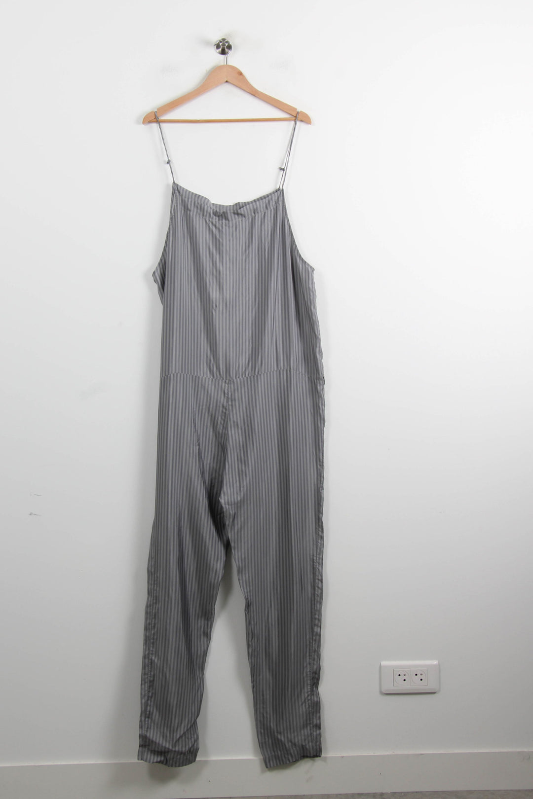 Combinaison Grise - Taille XL/42 de la marque Humanoid | PARAD66193 - Vendu par Paradigme - Image 4