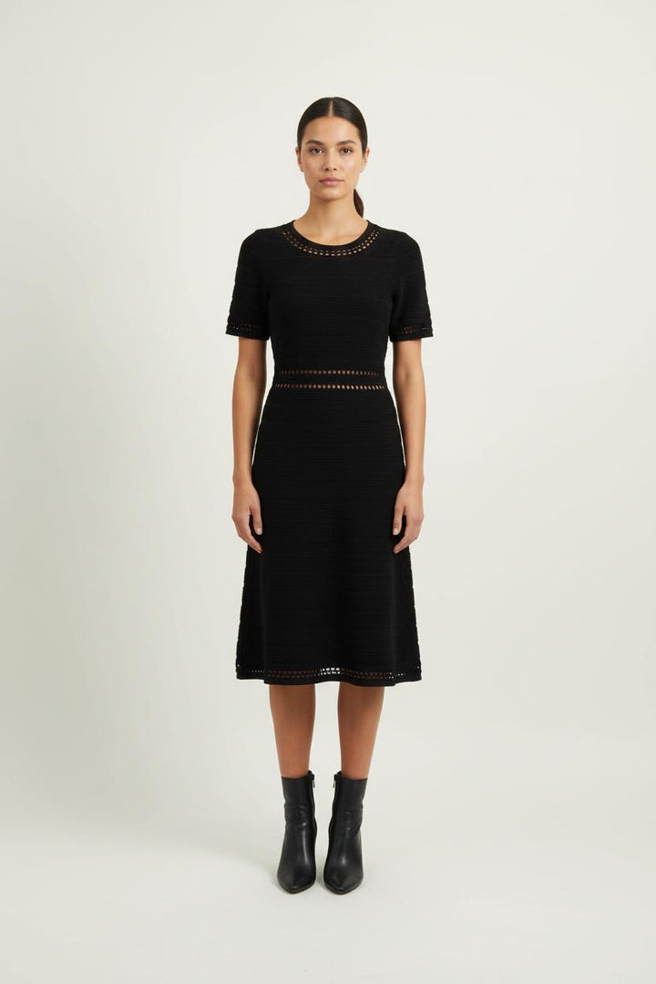Robe Midi Noire - Taille S/36 de la marque Sandro | PARAD66341 - Vendu par Paradigme - Image 1