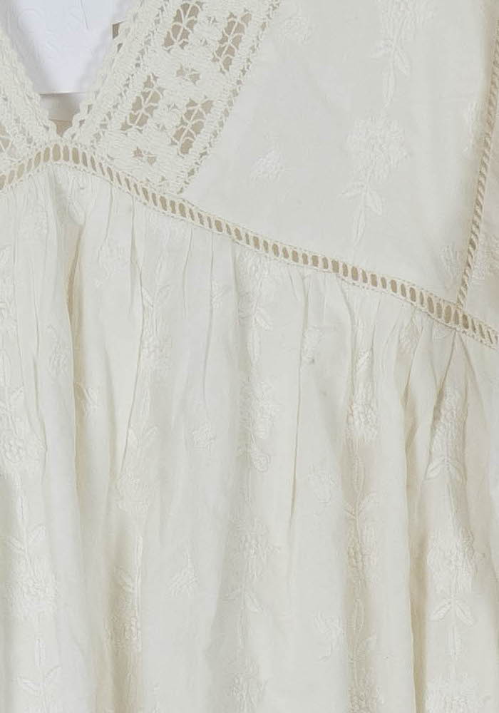 Robe Longue Blanche - Taille M/38 de la marque Louise Misha | PARAD66564 - Vendu par Paradigme - Image 3