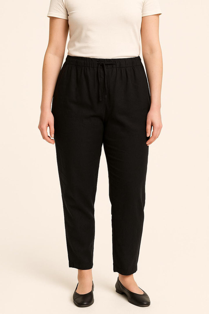 Pantalon Noir - Taille XL/42 de la marque La Fée Maraboutée | PARAD67159 - Vendu par Paradigme - Image 1