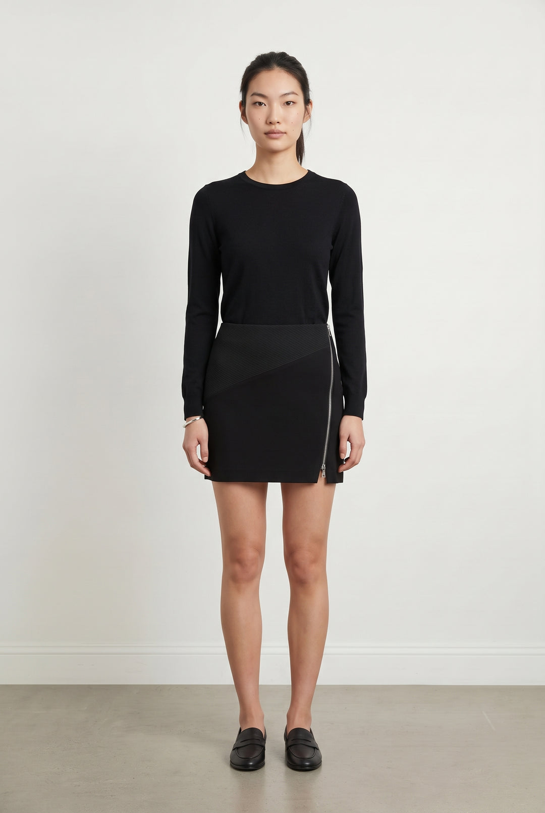 Jupe Courte Noire - Taille XS/34 de la marque IKKS | PARAD67401 - Vendu par Paradigme - Image 1