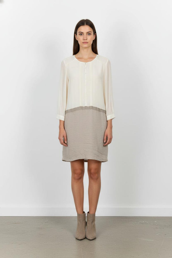 Robe Courte Écrue et Beige - Taille XL/42 de la marque Stella Forest | PARAD68341 - Vendu par Paradigme - Image 1