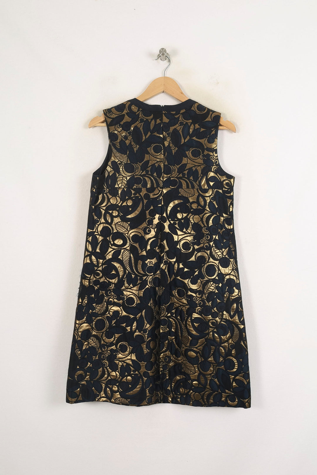 Robe Sans Manches Noire et Dorée - Taille M/38 de la marque Max Mara | PARAD68910 - Vendu par Paradigme - Image 4