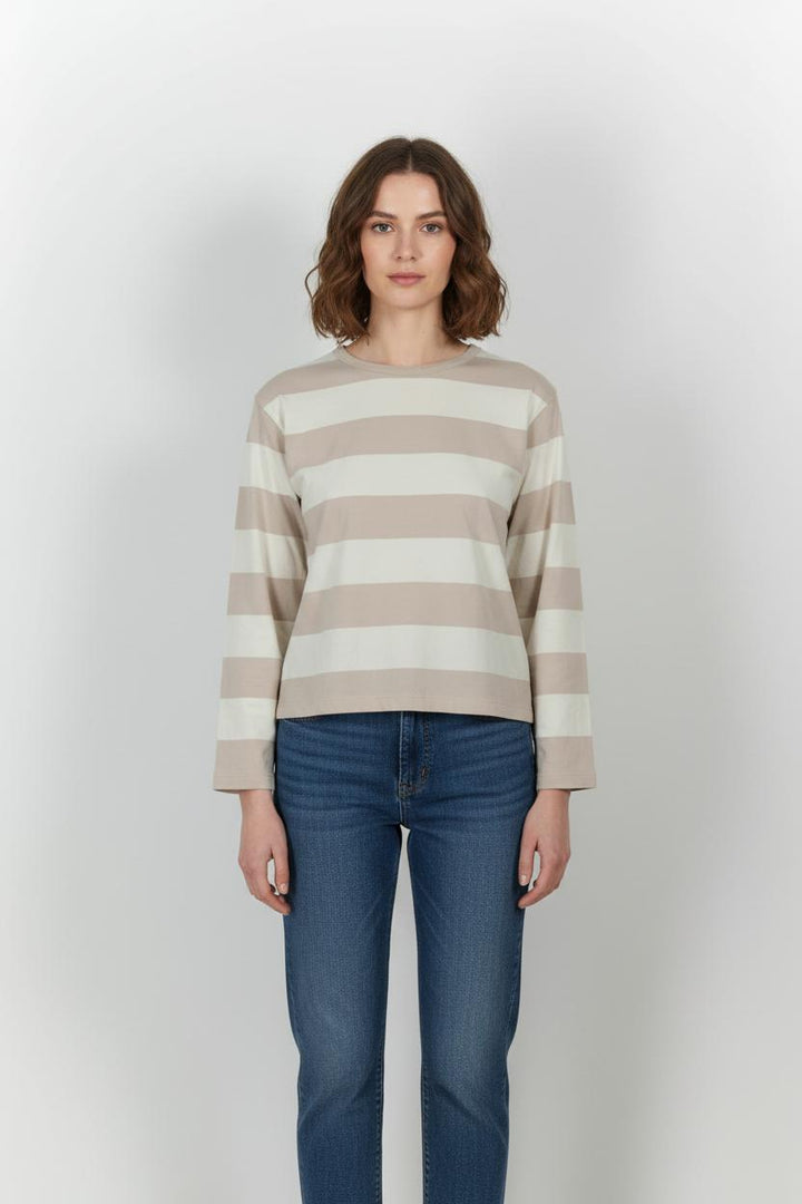 Pull Marron et Blanc - Taille M/38 de la marque Agnès b. | PARAD68917 - Vendu par Paradigme - Image 1