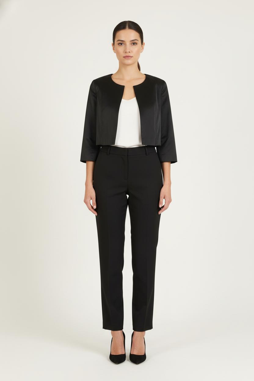 Veste Courte Noire - Taille M/38 de la marque Maison 123 | PARAD68952 - Vendu par Paradigme - Image 1