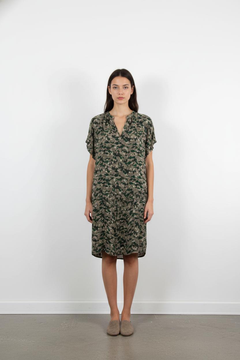 Robe Courte Verte et Beige - Taille L/40