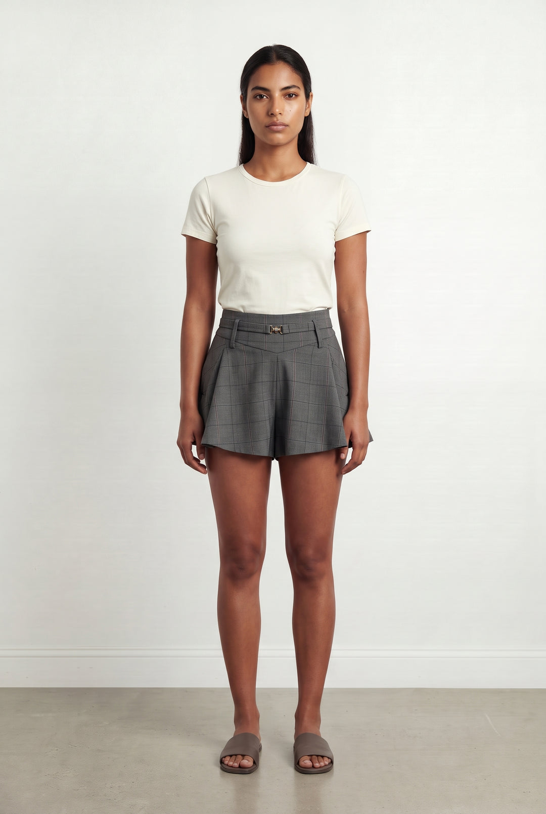Short À Carreaux Gris - Taille L/40 de la marque Maje | PARAD69314 - Vendu par Paradigme - Image 1
