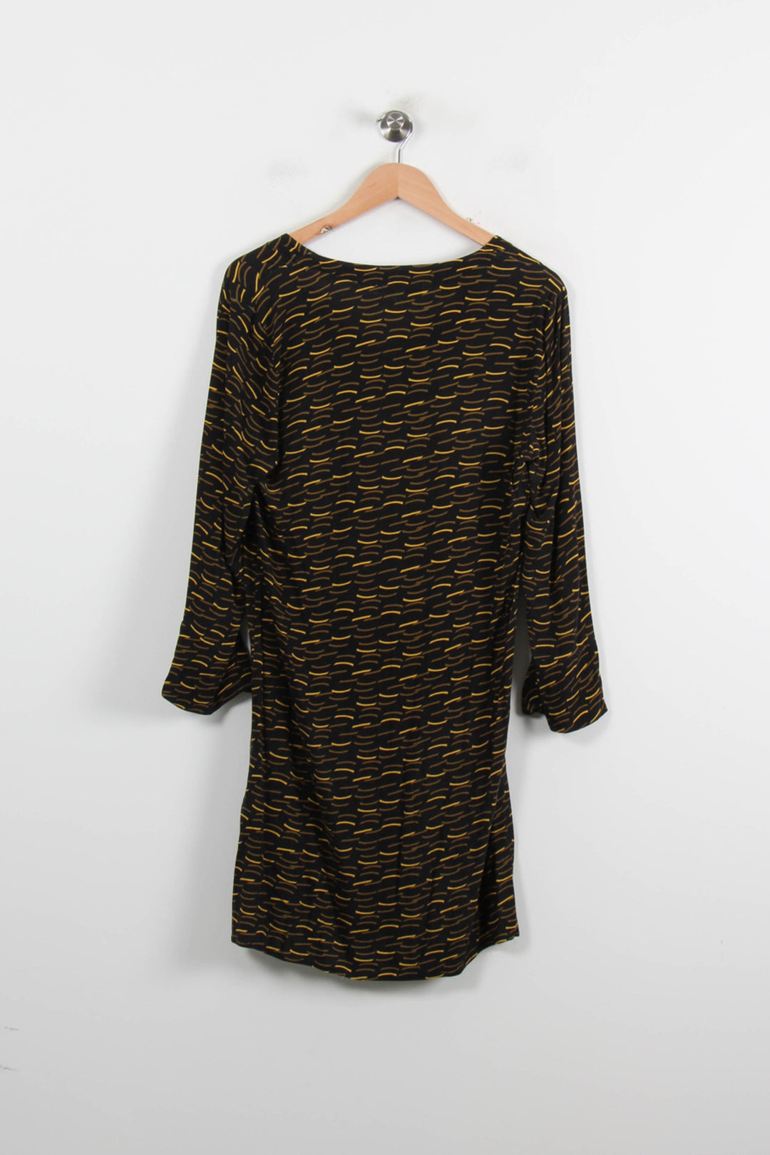 Robe Noire et Jaune - Taille XL/42 de la marque La Fée Maraboutée | PARAD69816 - Vendu par Paradigme - Image 4